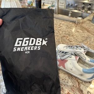 Golden Goose Super Star size 39 new with bag without box